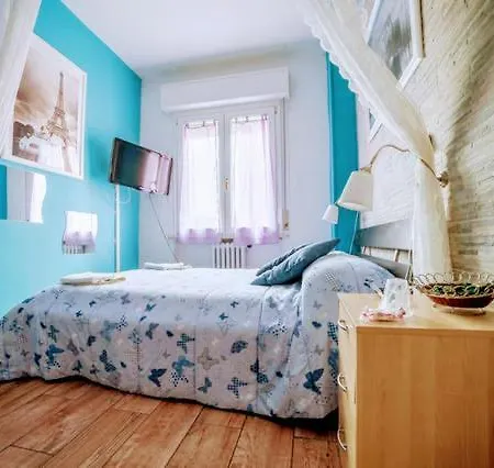 Europe Station Guest house