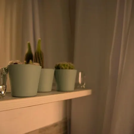 Europe Station Konukevi